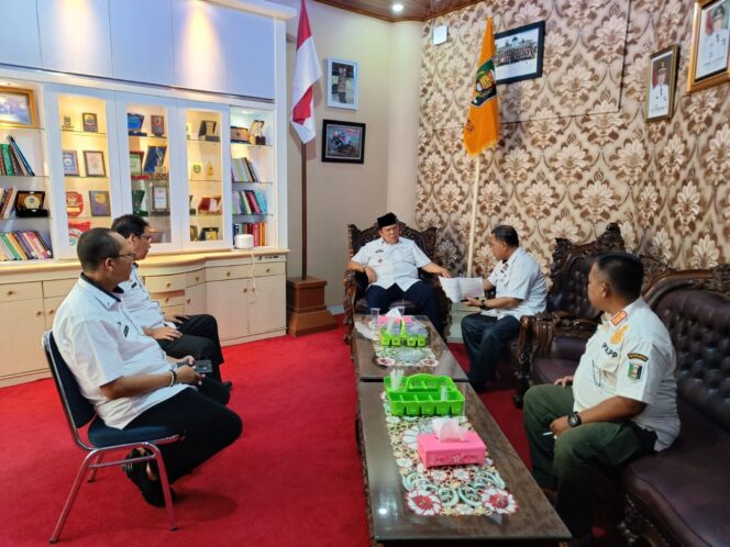 
					Sidak Wabup Lamtim,Ada Pegawai Tak Mandi Bergegas “Ngantor”