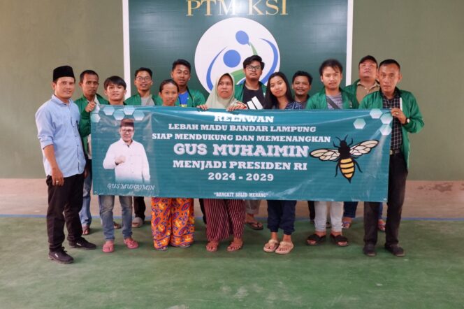 
					Relawan Lebah Madu Bandar Lampung Deklarasi Dukung Muhaimin Iskandar Presiden 2024