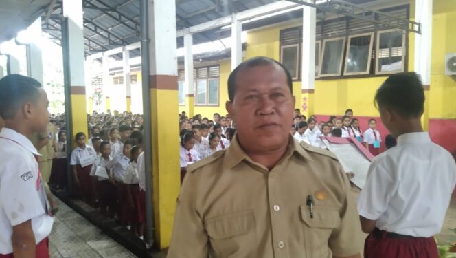 
					Gelar MPLS , Parinussa Tekankan Hal Penting Bagi Calon Siswa SMP Negeri 9 Ambon