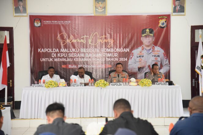
					Kapolda Ajak KPU dan Bawaslu SBT Kerja Profesional Wujudkan Pemilu Damai