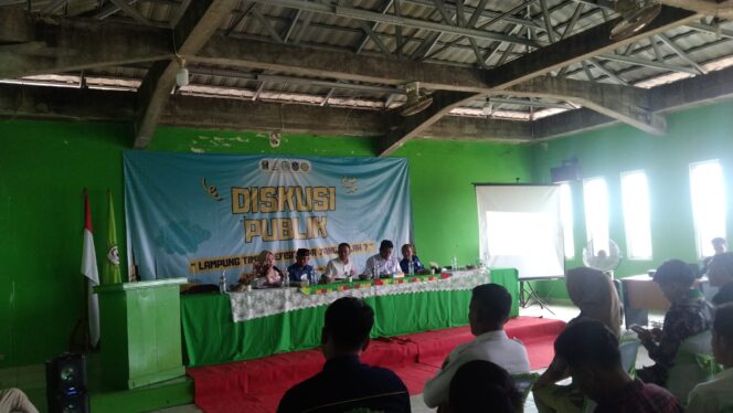 
					Diskusi Publik Mahasiswa :Lampung Timur Depisit,Apa Yang Salah..!?