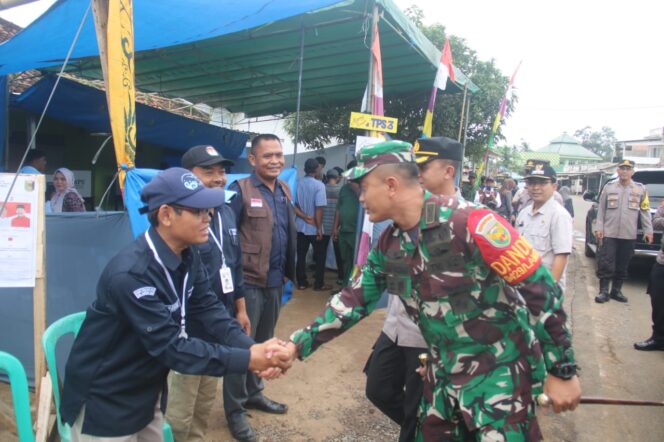 
					Pilkada Damai Lampung Timur, TNI-Polri Siap Jamin Keamanan Pemungutan Suara