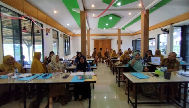 
					Sinergi Pendidikan dan Media di Kecamatan Purbolinggo