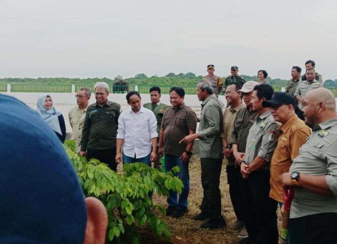 
					Menteri Kehutanan Ajak Masyarakat Jaga Ekosistem Langka Di Way Kambas