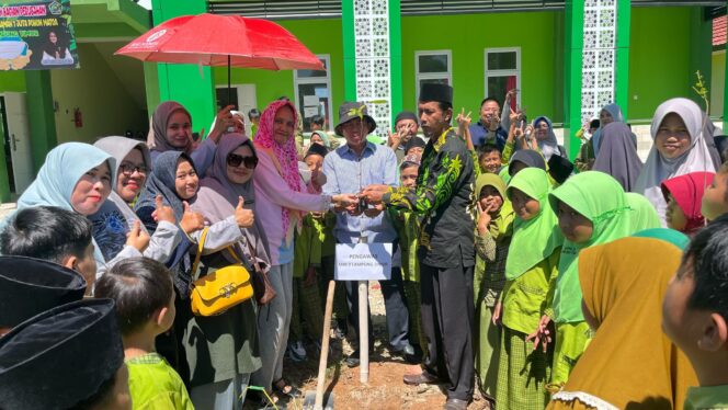 
					Hari Bumi : Peran Aktif MIN 2 Lamtim Turut Sukseskan Penanaman Sejuta Pohon