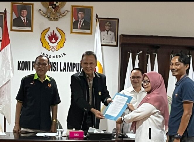 
					Sosok Srikandi di Amanahkan Plt Ketua KONI Lampung Timur